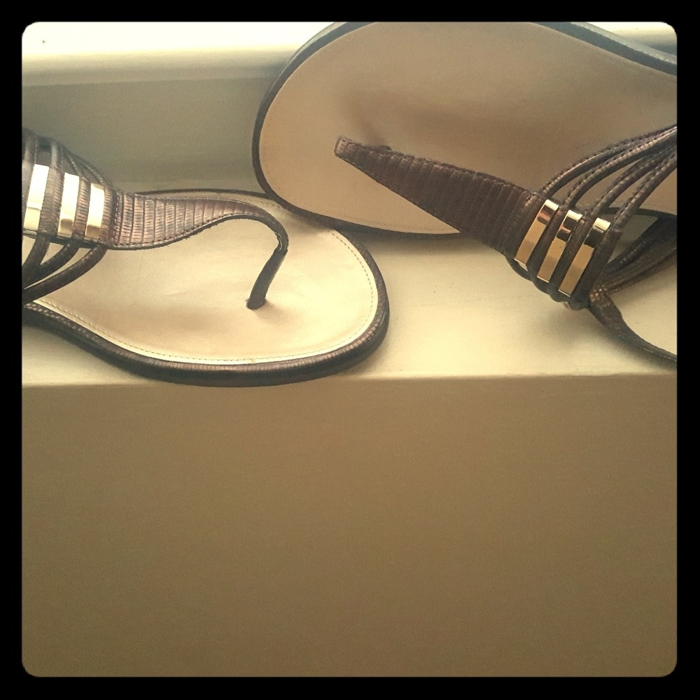 Beautiful Alex Marie Size 11 Brown leather sandals